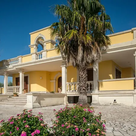 Relais Il Melograno * Arnesano