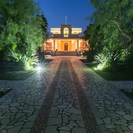 Relais Il Melograno Villa *