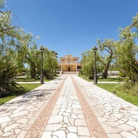 Relais Il Melograno Vila